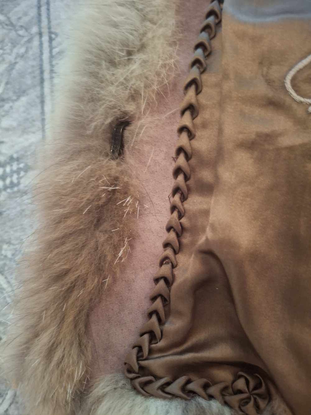 Women's Vintage Multi-Tone Red/Brown Fox Fur Coat Jacket - Picture 6 of 9